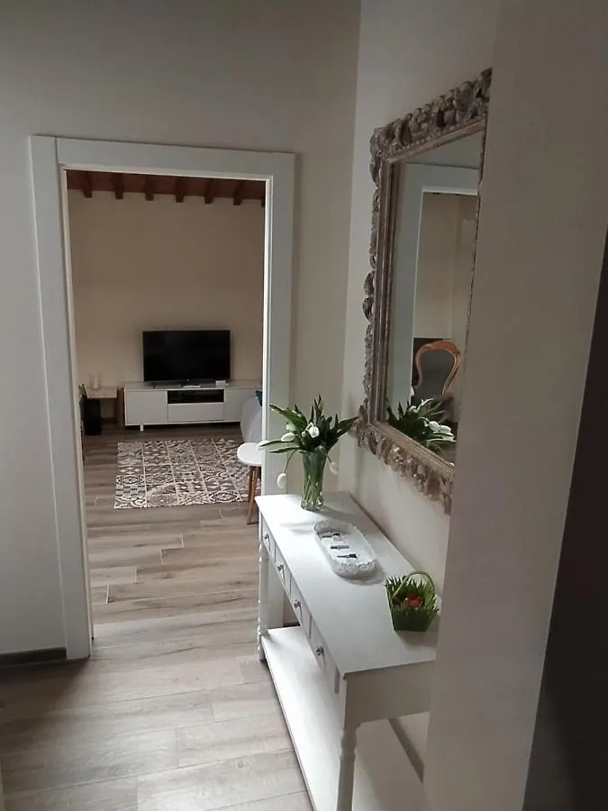 Le Macine Di San Salvadore Malmantile Holiday home