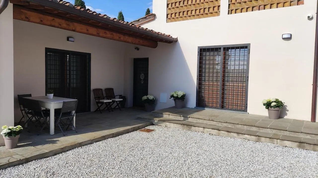Le Macine Di San Salvadore Malmantile Holiday home